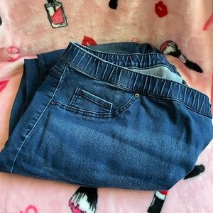 Catherines True Stretch Size 3x Jeans.